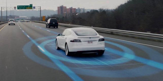 Forrás: Tesla